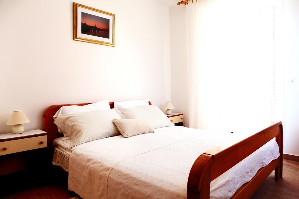 Apartments Marina-Mare Пореч Экстерьер фото