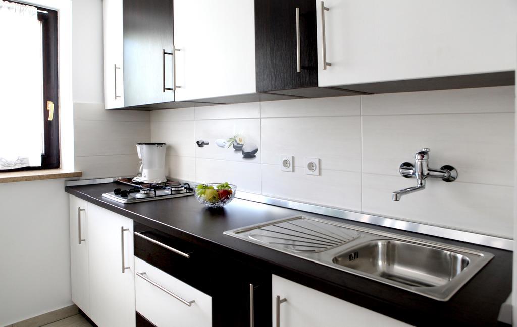 Apartments Marina-Mare Пореч Экстерьер фото